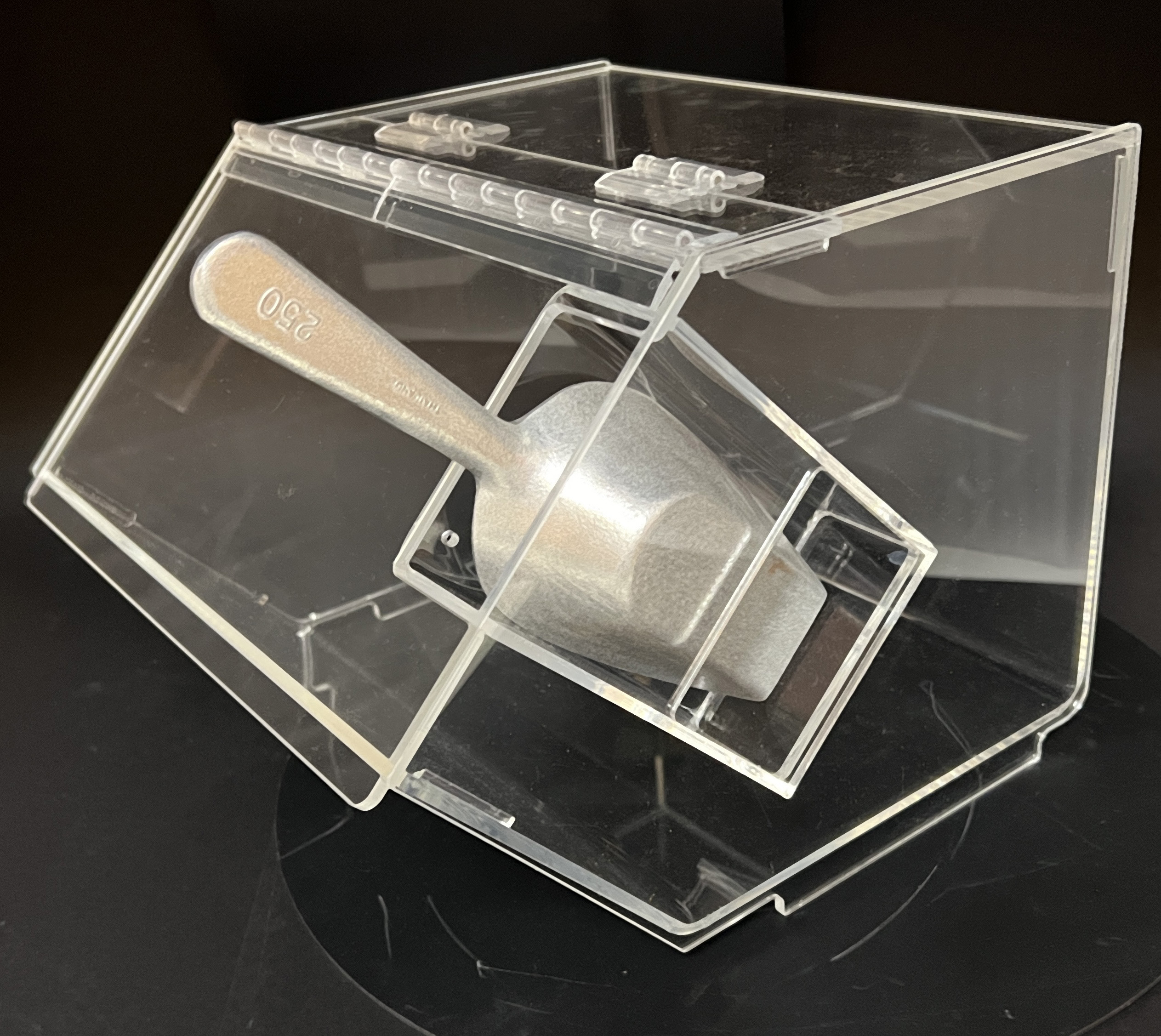 GB9 New Shelf Bin